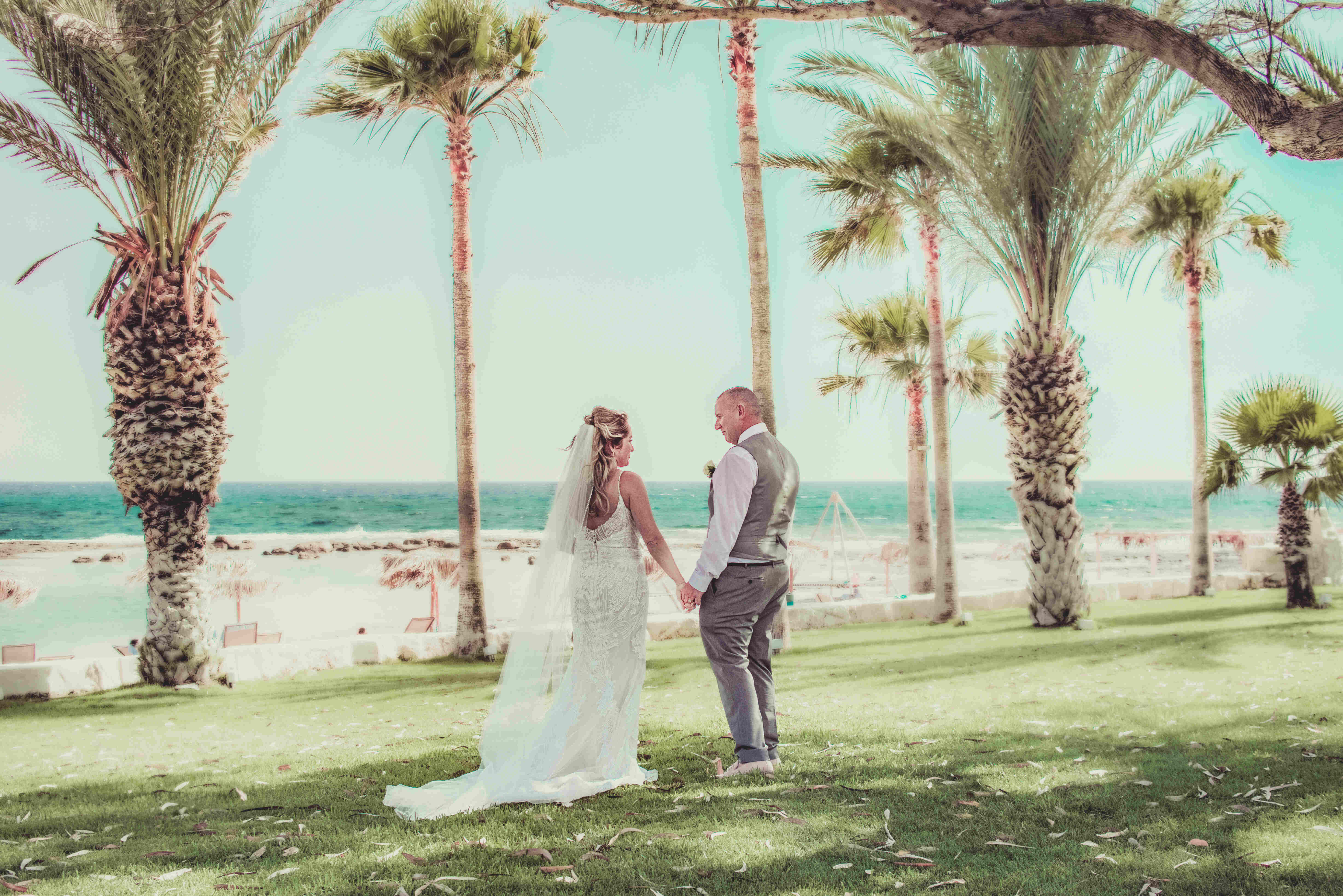 Book your wedding day in Atlantica Mare Village 